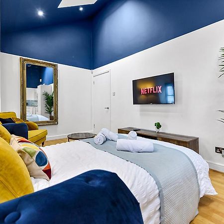 Spacious Contemporary 2 Bed Flat, Central Londen Buitenkant foto