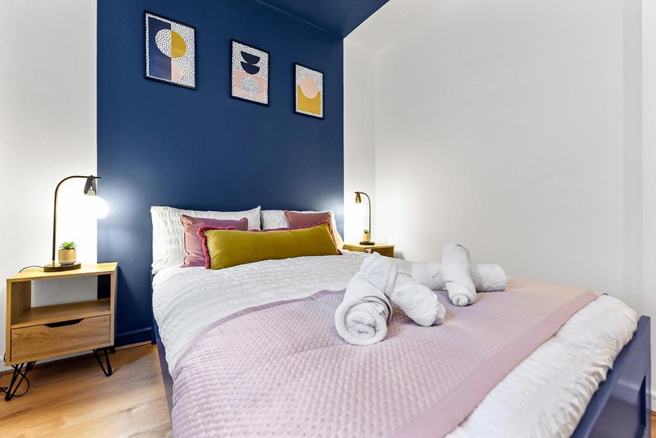 Spacious Contemporary 2 Bed Flat, Central Londen Buitenkant foto